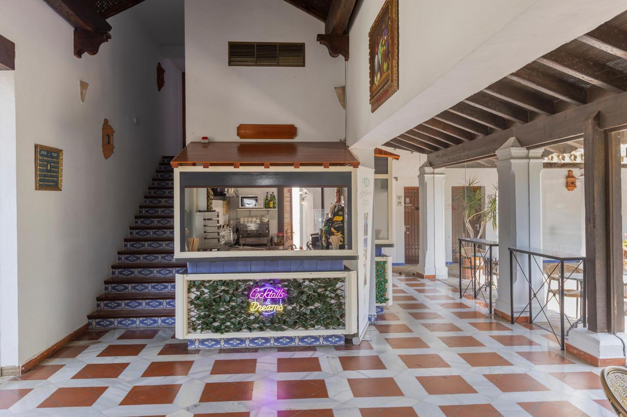 Hotel Moon Dreams El Cortijo